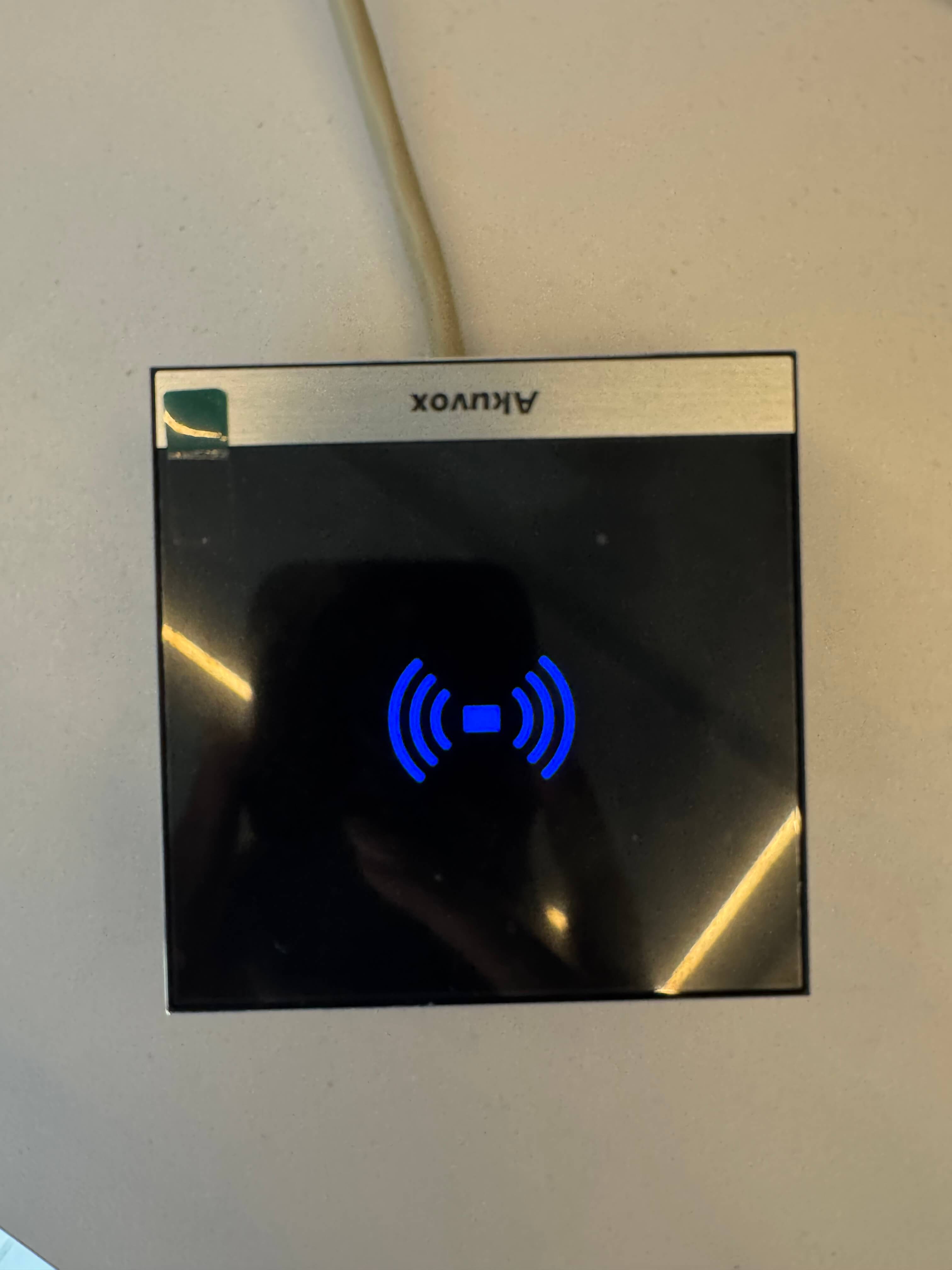 בקר כניסה לשערים וקרוסלות